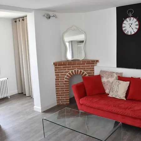 7 Avenue De Provence *